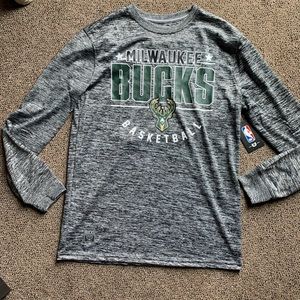 Milwaukee Bucks Long Sleeve Tee